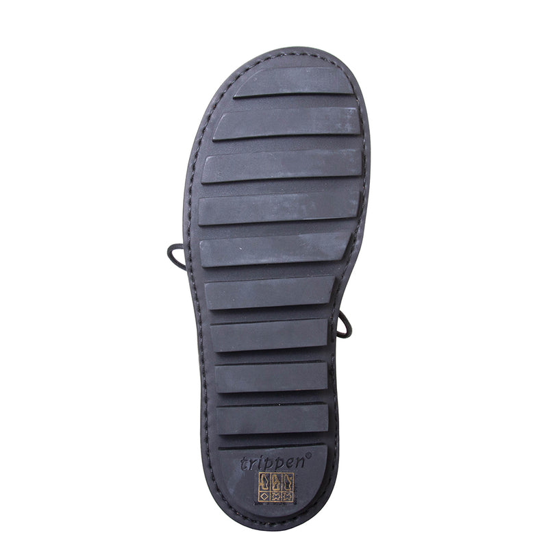 Trippen Again. Men's laced shoes in Black leather upper, flexible rubber sole, anatomical footbed for comfort. Made in Germany. Bottom view.