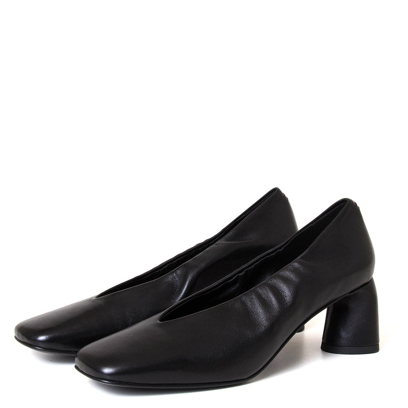 Chris 01 Women's Leather Pump