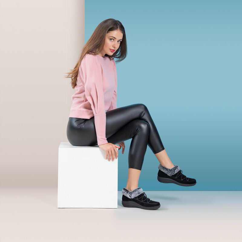 Chrissy Winter Slip-On #color_black