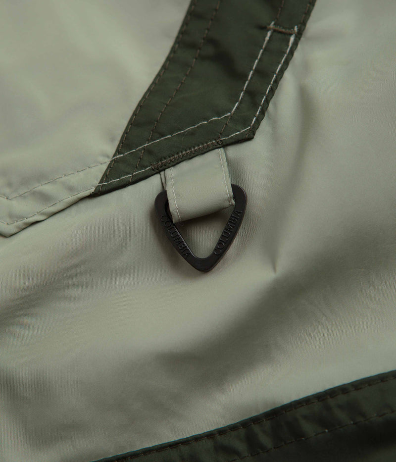 Columbia Challenger II Windbreaker Jacket in Safari and Greenscape