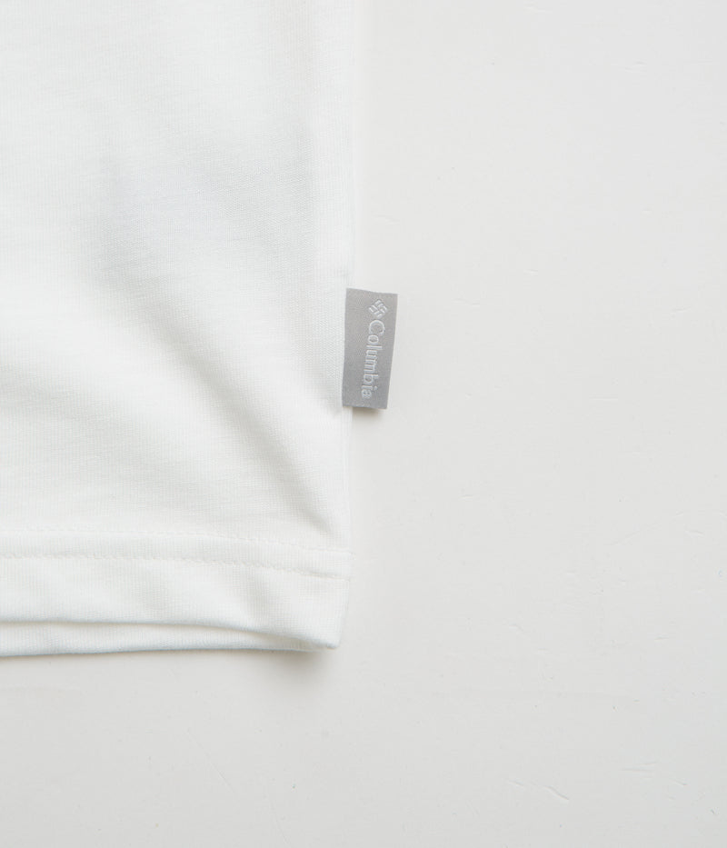 Columbia Explorers Canyon Back T-Shirt in White and Torn Moonscape