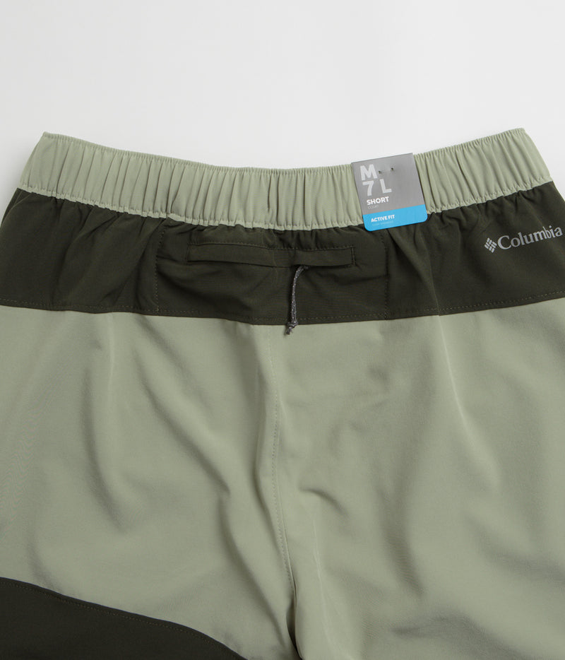 Columbia Hike Color Block Shorts in Safari and Greenscape