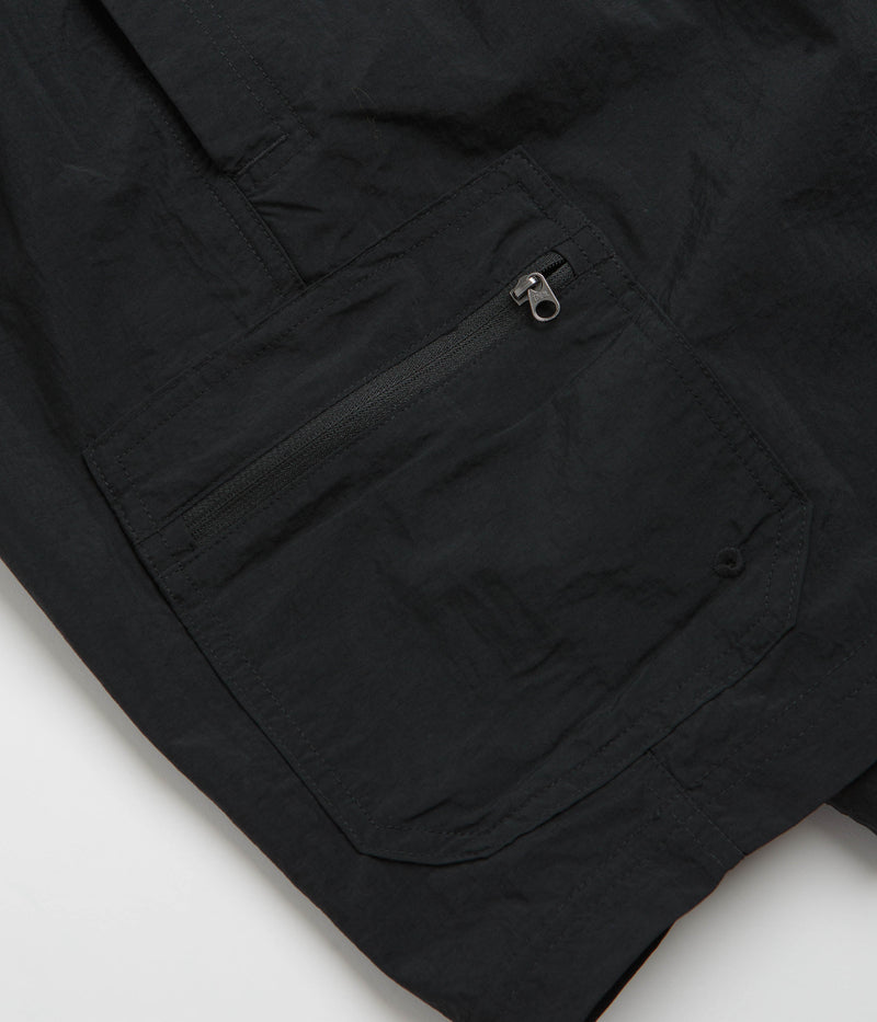 Columbia Mountaindale Cargo Shorts in Black