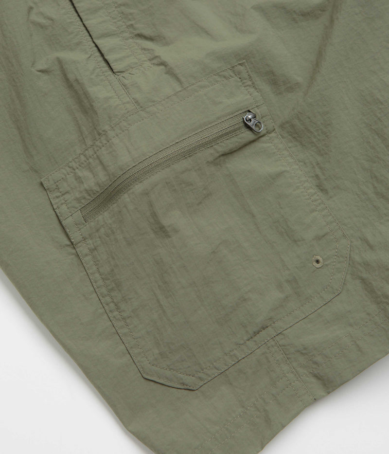 Columbia Mountaindale Cargo Shorts in Stone Green