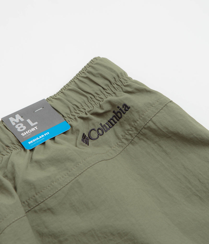 Columbia Mountaindale Cargo Shorts in Stone Green