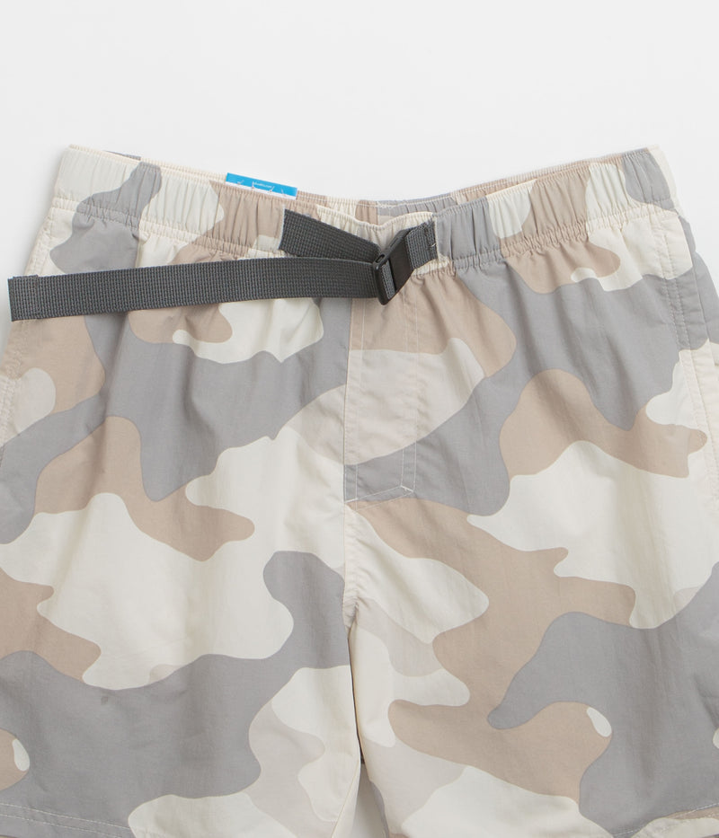 Columbia Mountaindale River Shorts in Dove Mod Camo
