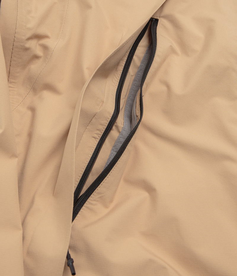 Columbia Northwest Explorer 3L Shell Jacket in Canoe and Black
