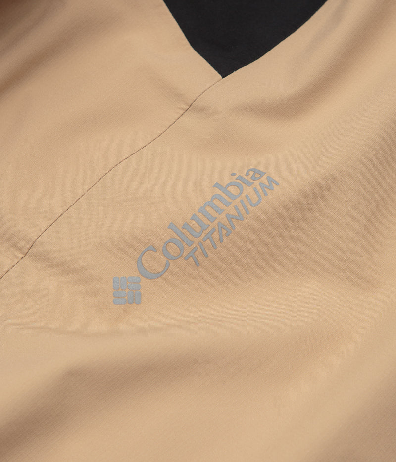 Columbia Northwest Explorer 3L Shell Jacket in Canoe and Black