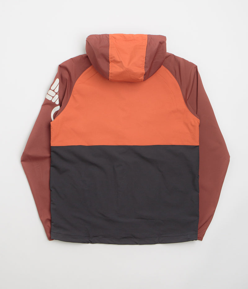Columbia Panther Creek II Jacket in Black and Tuscan / Spice