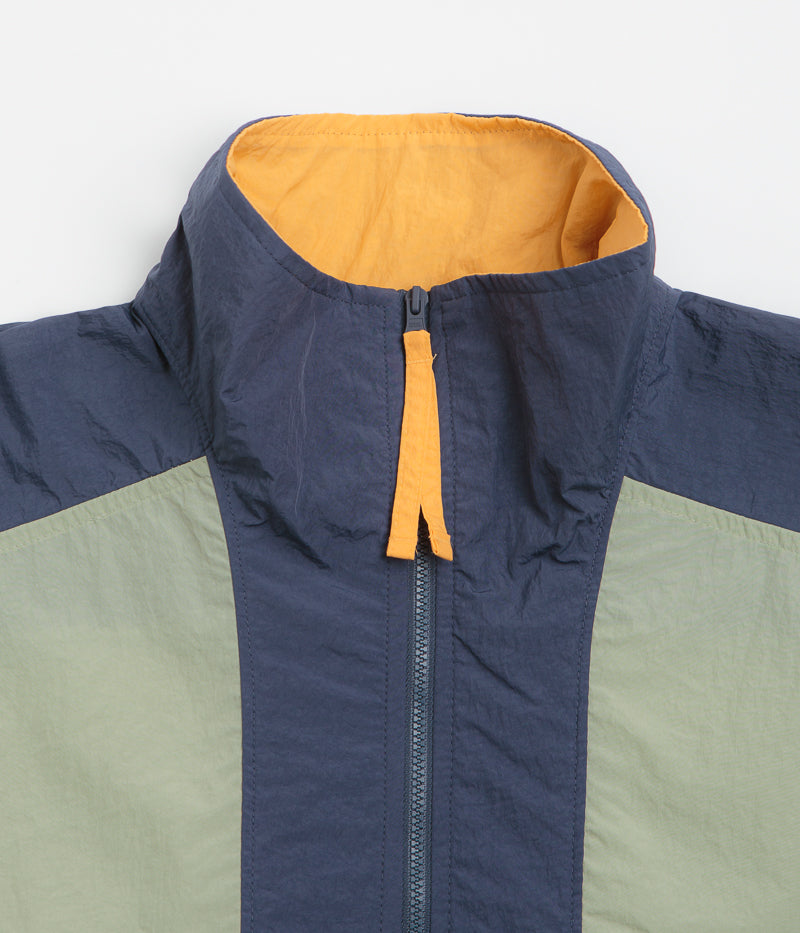 Columbia Riptide II Retro Windbreaker Anorak in Safari and Nocturnal