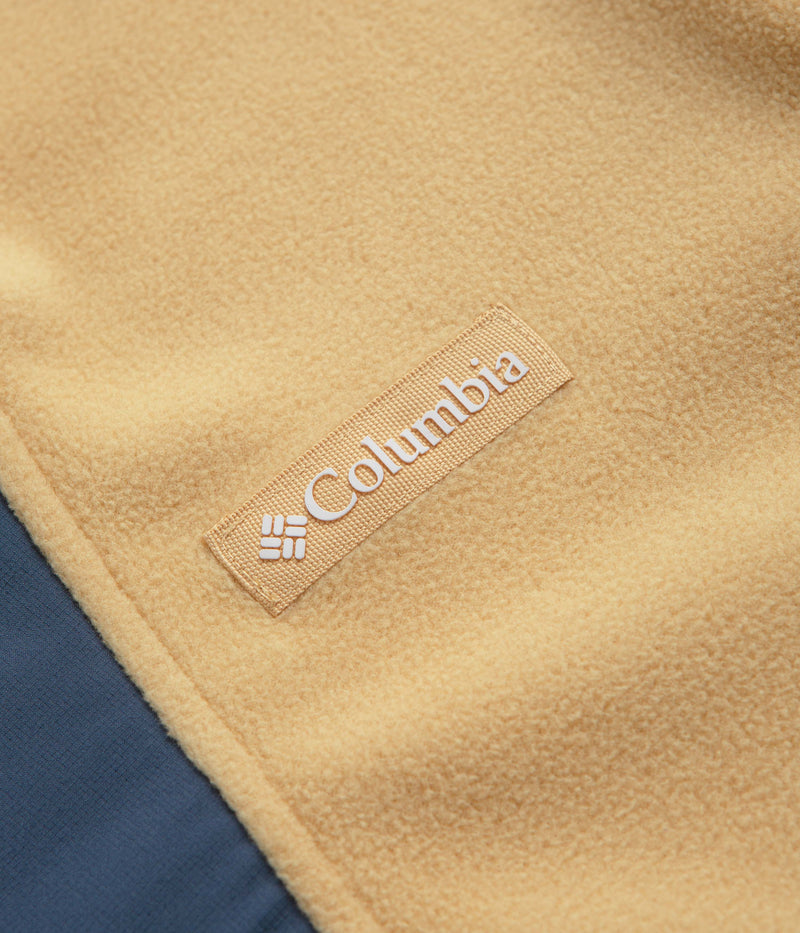Columbia Sequoia Grove Half Zip Fleece in Light Camel and Dark Mtn / Coll Navy / Spicy