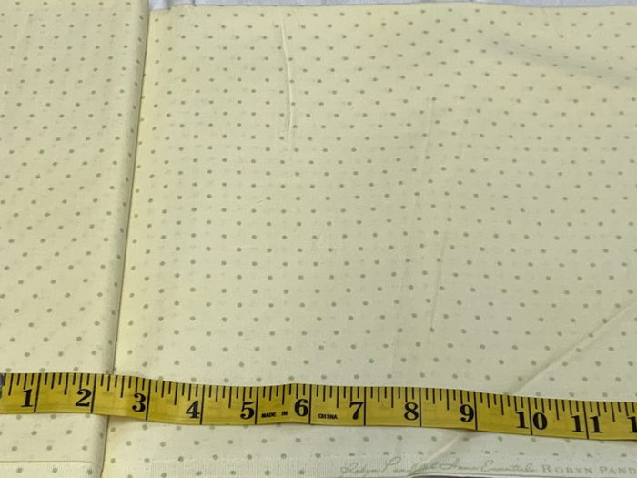 Cream with Dot 273