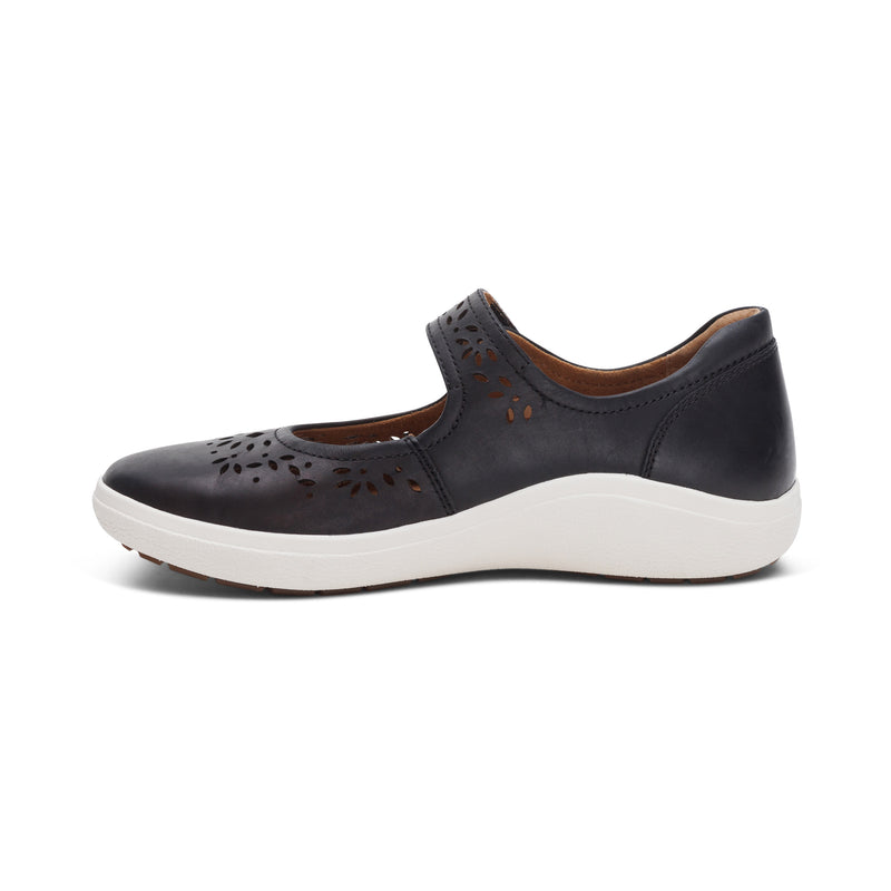 Erica Casual Sneakers #color_black
