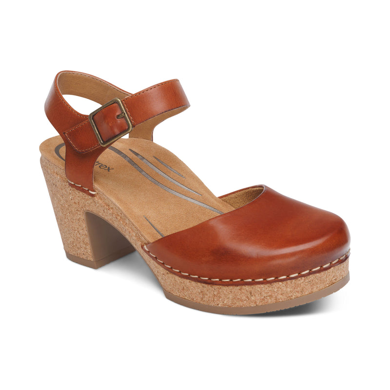 Finley Closed Toe Heel #color_cognac