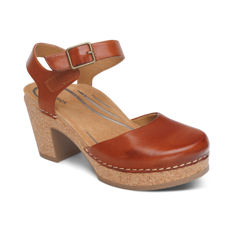 Finley Closed Toe Heel #color_cognac