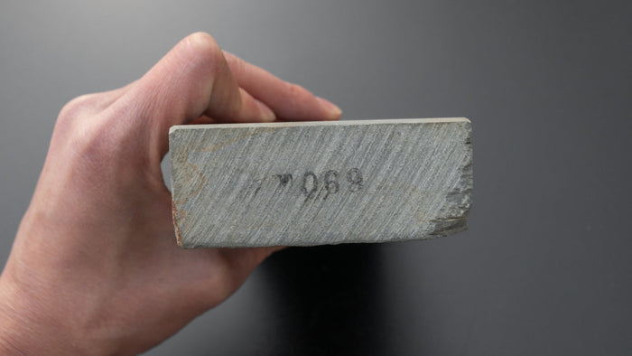Hitohira Tokusen Honyama Natural Stone (No. 069) | HITOHIRA