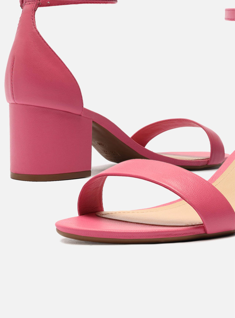 Isabelli Leather Block Sandal Sandals RESORT 23