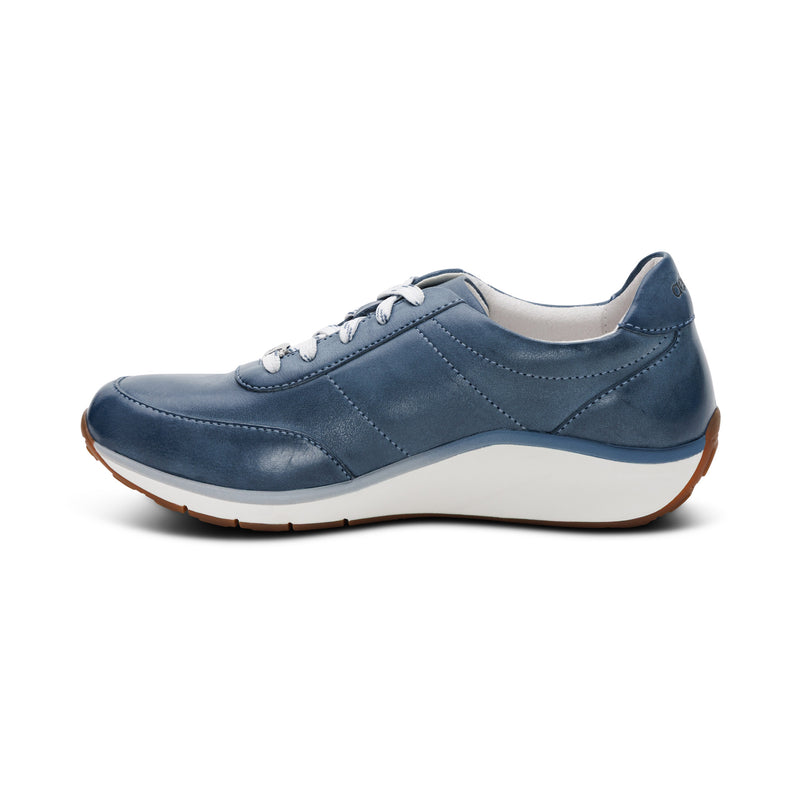 Ivy Arch Support Sneaker #color_hazy blue