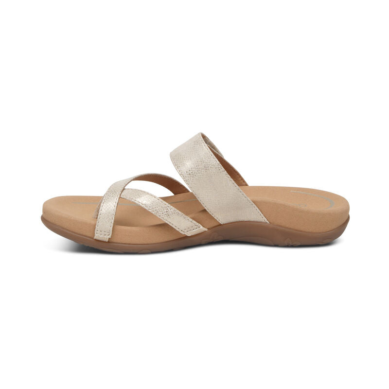 Izzy Adjustable Slide Sandal #color_light gold