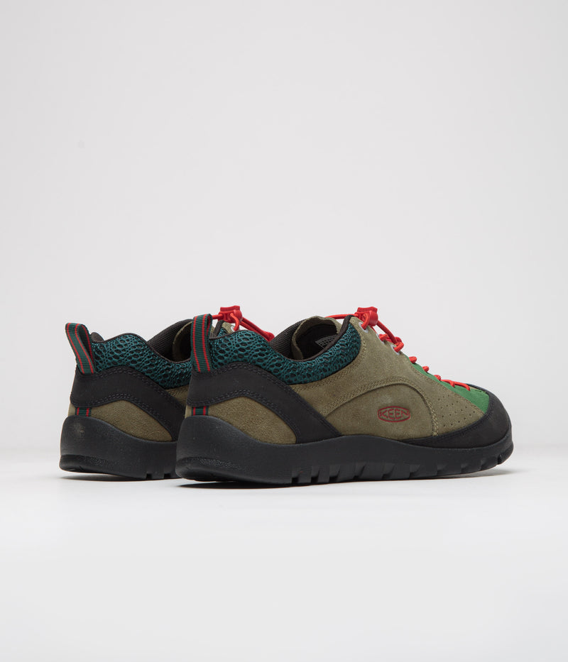 Keen Jasper Rocks Shoes in Dark Olive and Ponderosa Pine