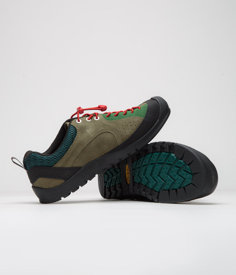 Keen Jasper Rocks Shoes in Dark Olive and Ponderosa Pine