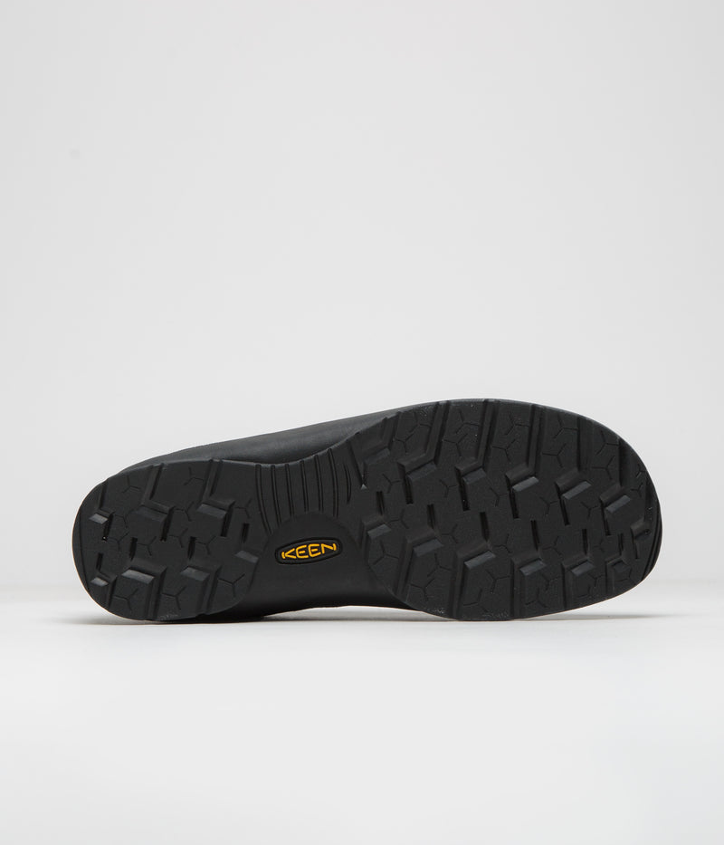Keen Jasper Waterproof Shoes in Black and Black