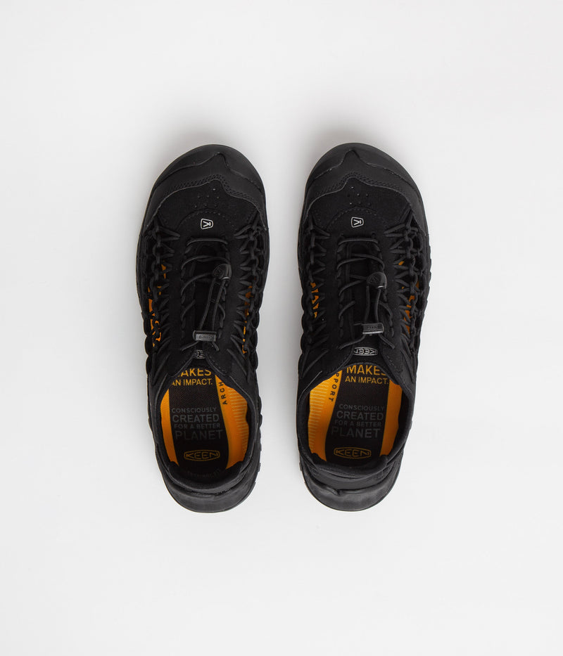 Keen Uneek NXIS Shoes in Triple Black and Black