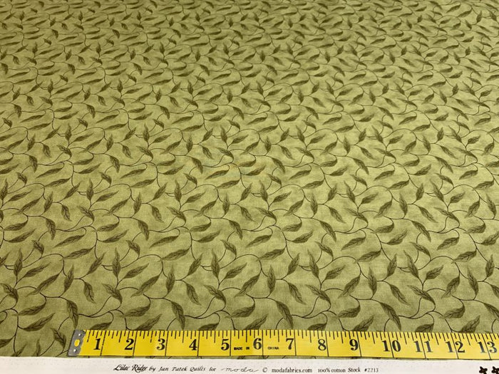 Lilac Ridge Green 401