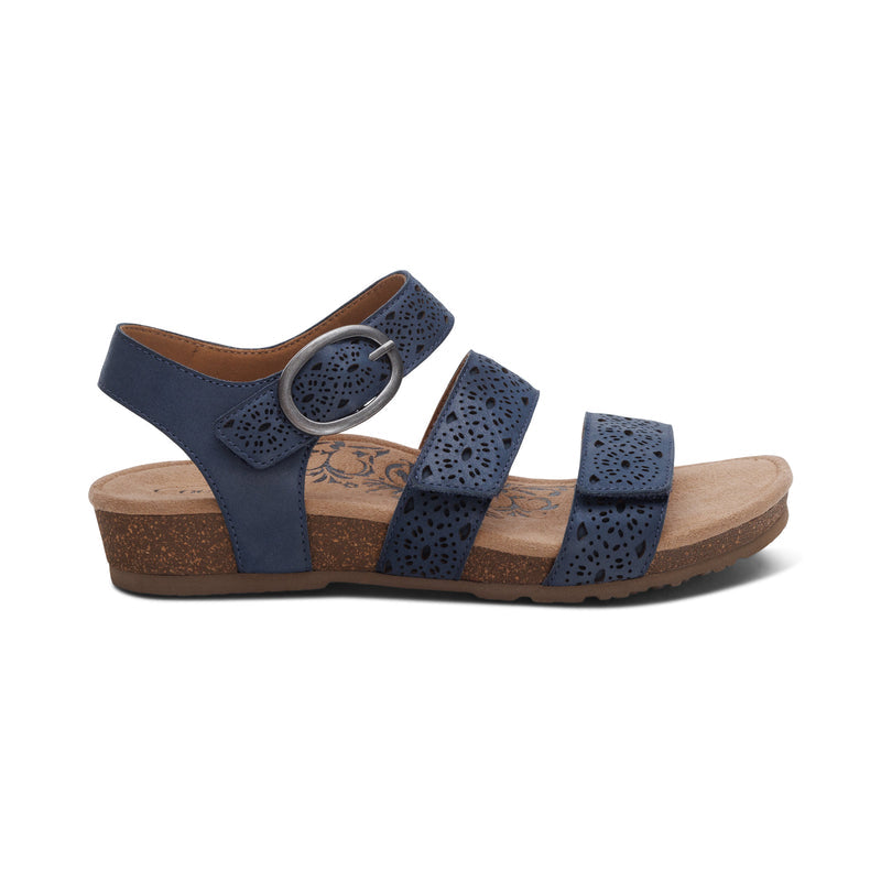 Lilly Adjustable Quarter Strap Sandal #color_navy-cutout