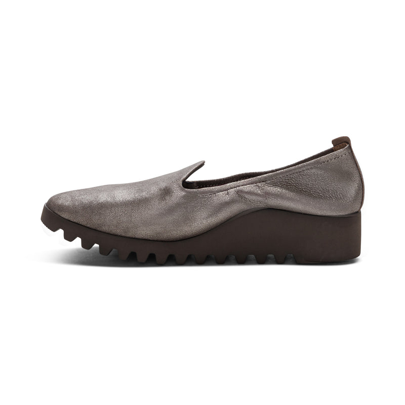 Liz Slip On Flat #color_brushed-silver