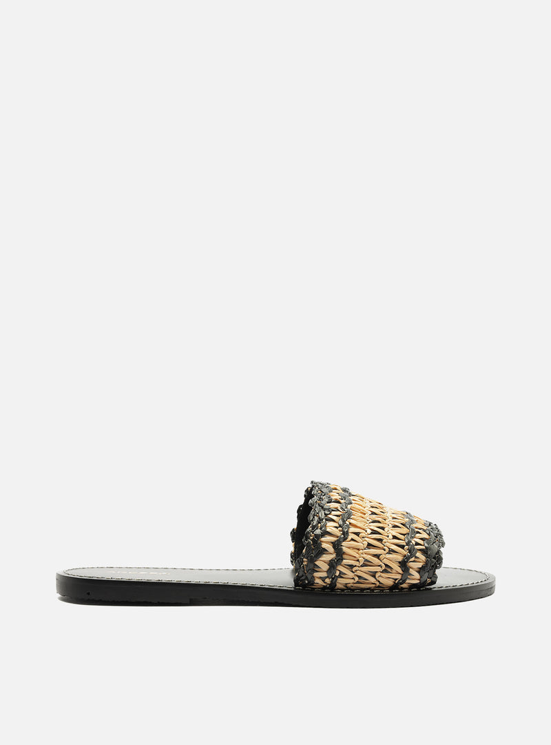 Liz Sandal Flats S/26