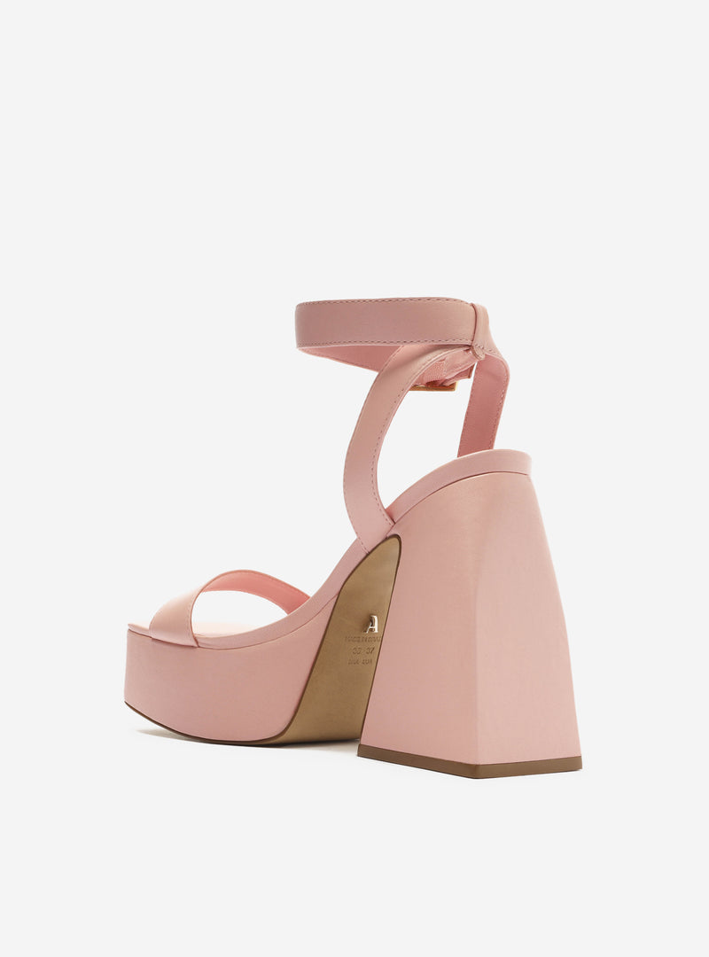 Megan Platform Sandal Sandals RESORT 23