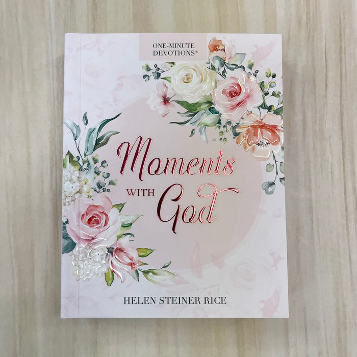 Moments with God Pink Softcover One-Minute Devotions - Lyla's: Clothing & Gifts - Online and Rockwall Texas Boutique