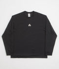 Nike ACG Lungs Long Sleeve T-Shirt in Black and Summit White