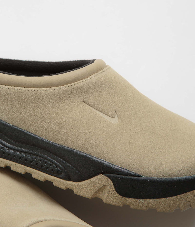 Nike ACG Rufus Shoes in Limestone and Limestone and Black - Black