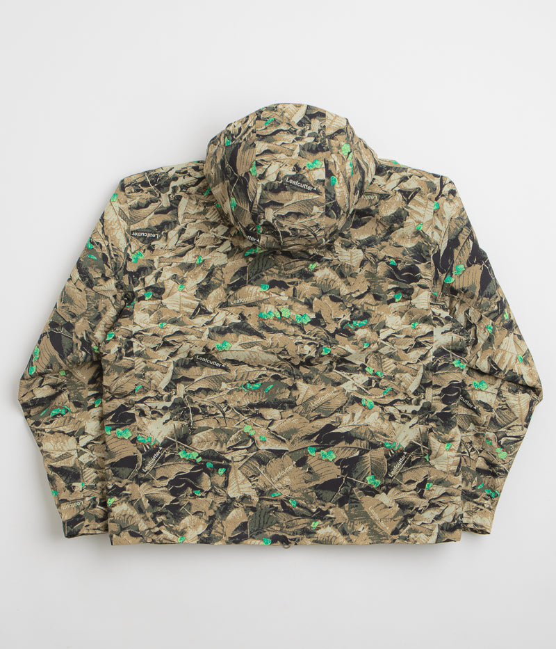 Nike ACG Skull Peak Full Zip Jacket in Parachute Beige and Summit White