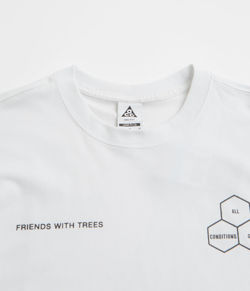 Nike ACG Walk Tree T-Shirt in Summit White