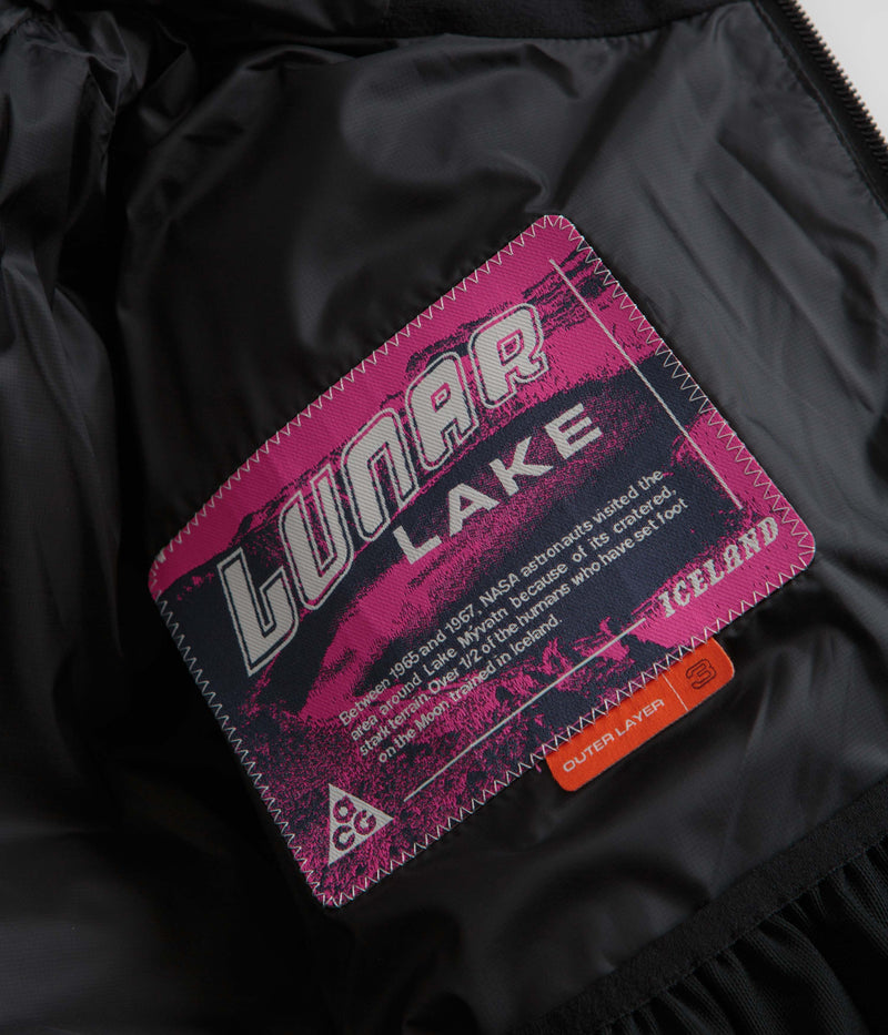 Nike ACG Womens Lunar Lake Jacket in Black and Black / Black / Summit White