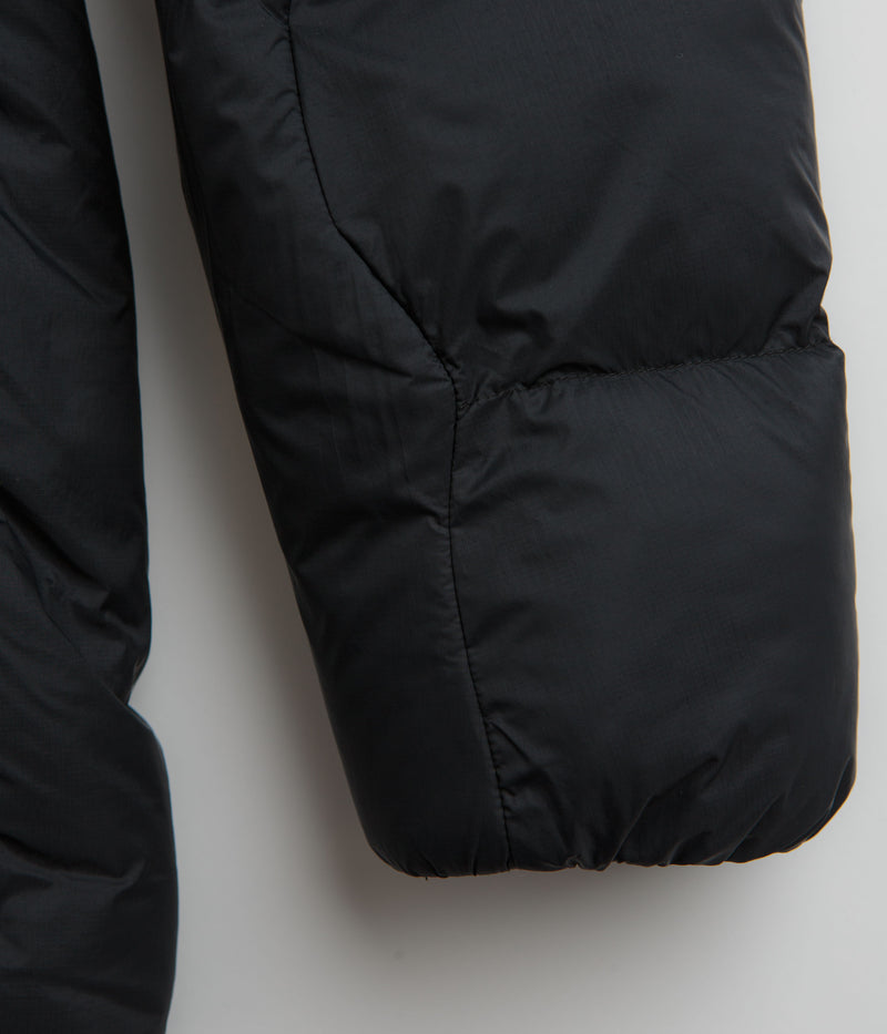 Nike ACG Womens Lunar Lake Jacket in Black and Black / Black / Summit White