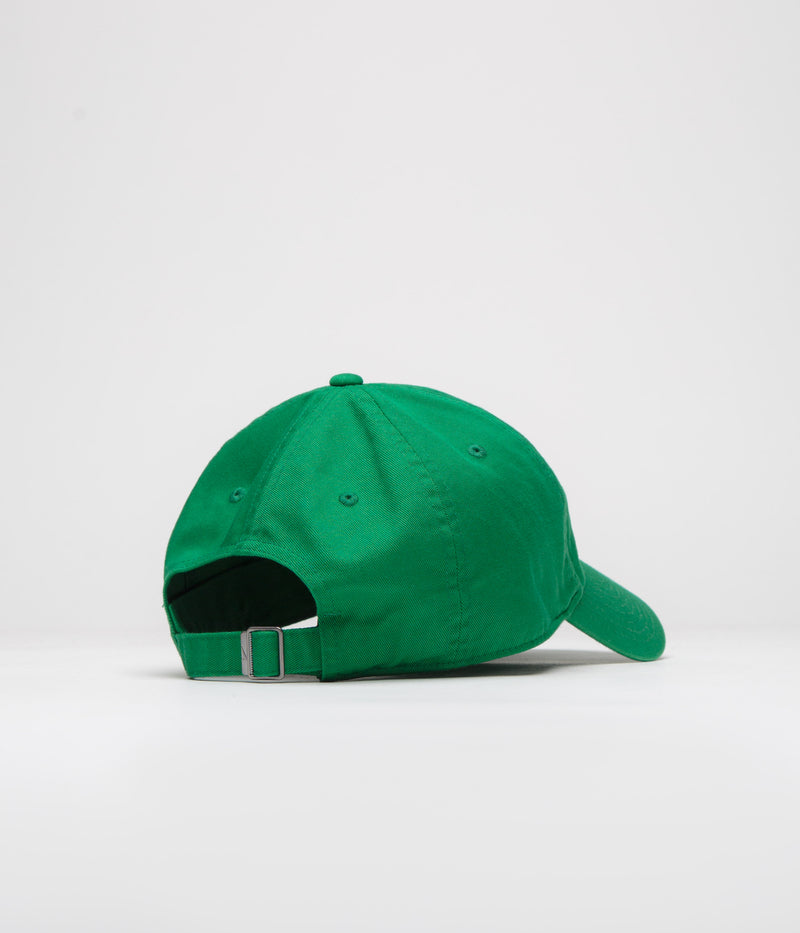 Nike Club Futura Wash Cap in Malachite and White