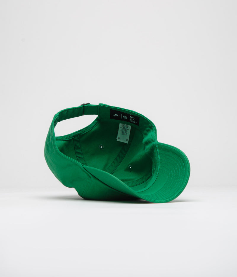 Nike Club Futura Wash Cap in Malachite and White