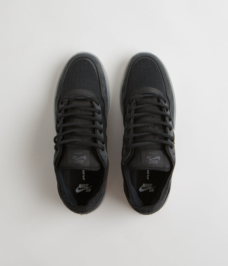 Nike SB PS8 Shoes in Black and Black and Black - Black