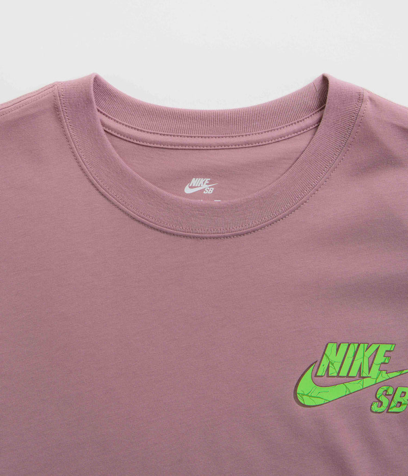 Nike SB Spider T-Shirt in Plum Dust
