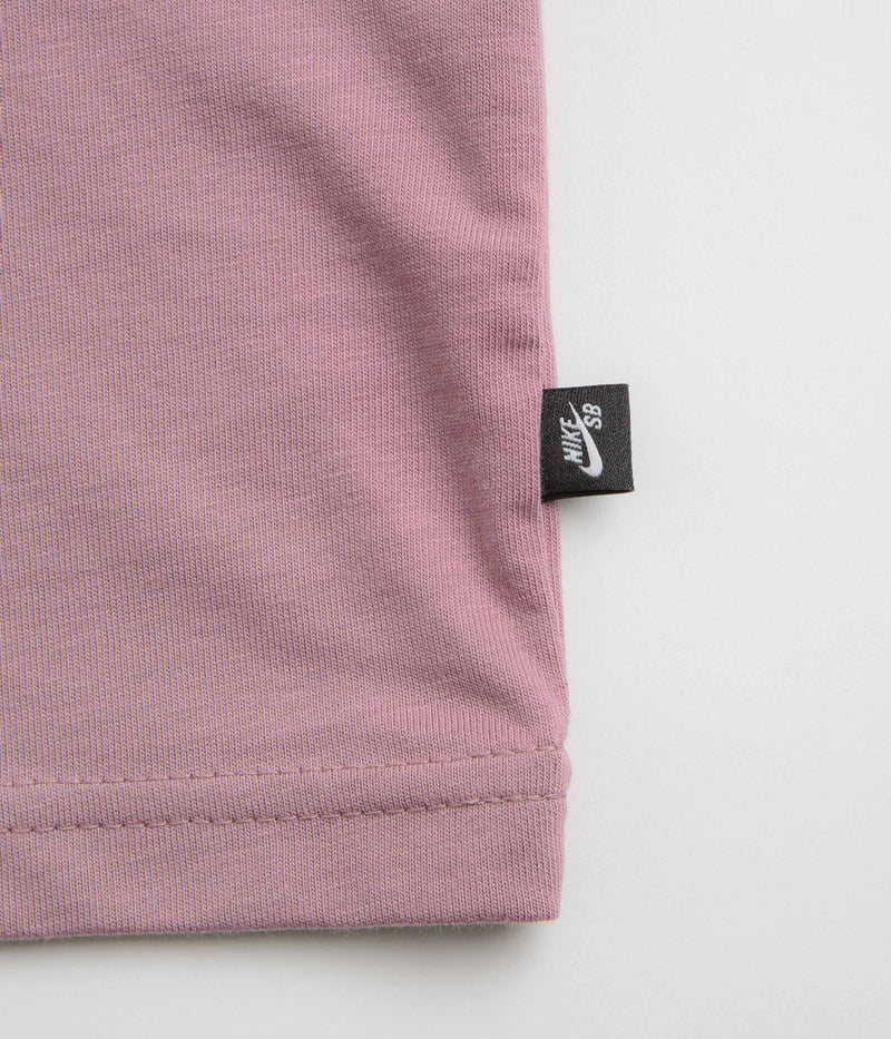 Nike SB Spider T-Shirt in Plum Dust