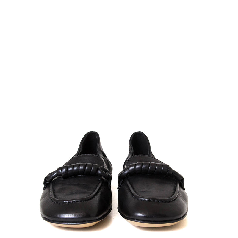 Oksana Women's Leather Flat
