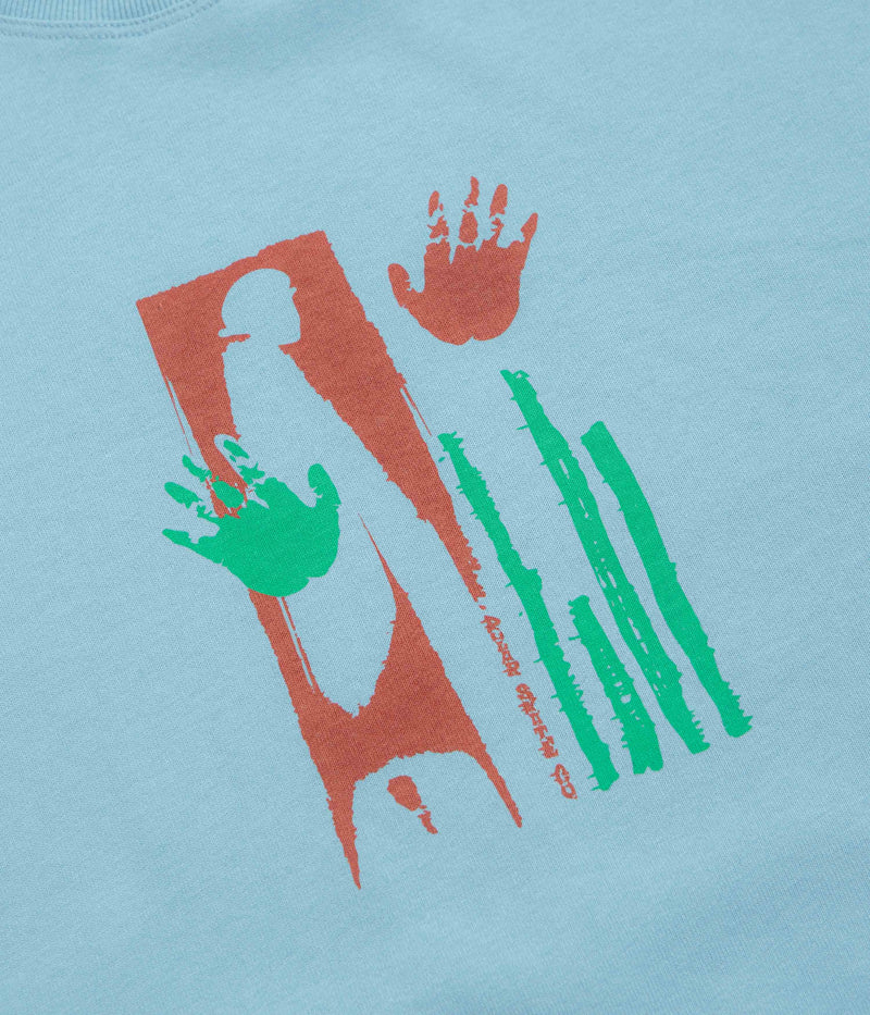 Polar Sitting Hands T-Shirt in Sky Blue
