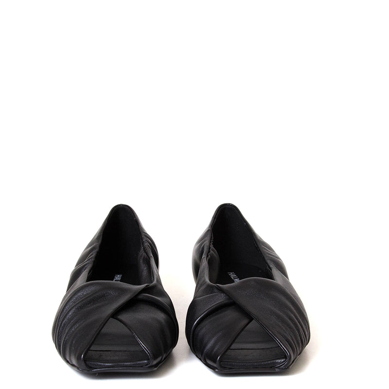 Sami 01 Women's Leather Flat