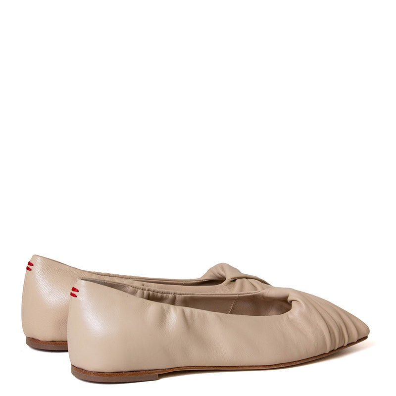 Sami 01 Women's Leather Flat