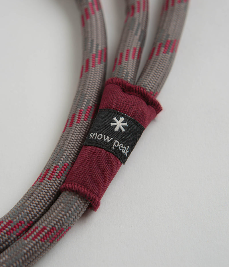 Snow Peak Rope Medium Dog Lead in Grey and Red