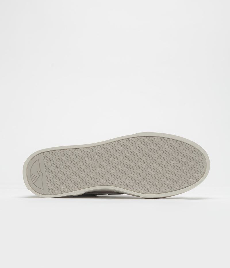 Stepney Workers Club Dellow S-Strike Cup Shoes in Light Grey and White